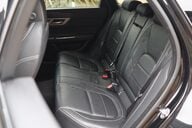 Jaguar XF 2.0 D R-SPORT SPORTBRAKE AUTO 36