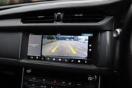 Jaguar XF 2.0 D R-SPORT SPORTBRAKE AUTO 17