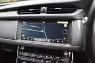 Jaguar XF 2.0 D R-SPORT SPORTBRAKE AUTO 16