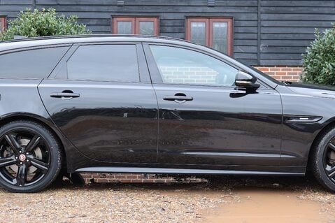 Jaguar XF 2.0 D R-SPORT SPORTBRAKE AUTO 5