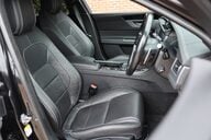 Jaguar XF 2.0 D R-SPORT SPORTBRAKE AUTO 13