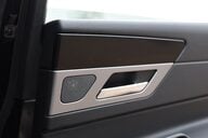 Jaguar XF 2.0 D R-SPORT SPORTBRAKE AUTO 38