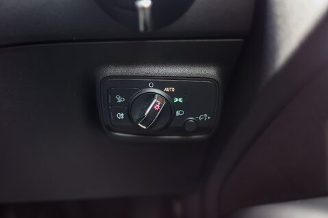 Audi TT 2.0 TFSI S LINE S-TRONIC 17