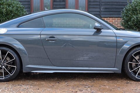 Audi TT 2.0 TFSI S LINE S-TRONIC 7