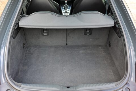 Audi TT 2.0 TFSI S LINE S-TRONIC 33