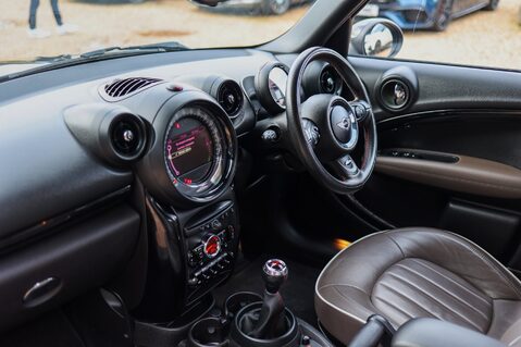 Mini Countryman JOHN COOPER WORKS 12