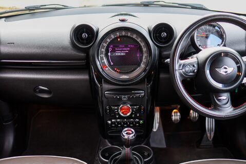 Mini Countryman JOHN COOPER WORKS 17