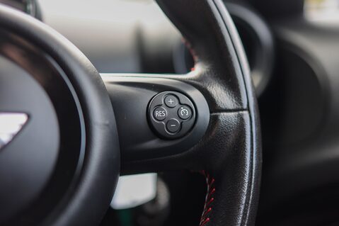 Mini Countryman JOHN COOPER WORKS 26