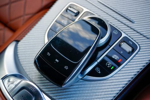 Mercedes-Benz C Class C63S AMG 4.0 PREMIUM PLUS CABRIOLET 24