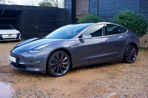 Tesla Model 3 PERFORMANCE AWD 33