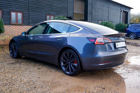 Tesla Model 3 PERFORMANCE AWD 38