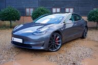 Tesla Model 3 PERFORMANCE AWD 34