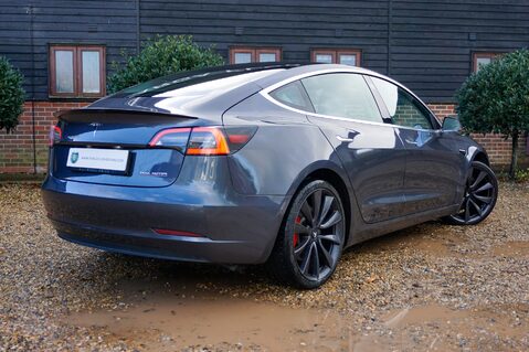 Tesla Model 3 PERFORMANCE AWD 42