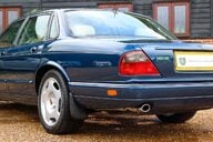 Jaguar XJR -6 4.0 SUPERCHARGED 57