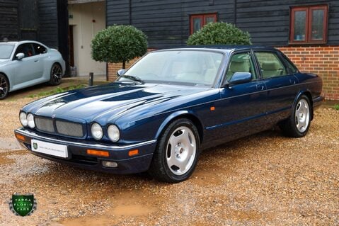 Jaguar XJR -6 4.0 SUPERCHARGED 49