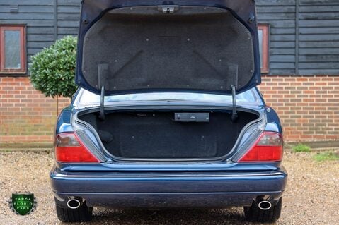 Jaguar XJR -6 4.0 SUPERCHARGED 59