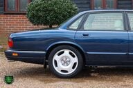 Jaguar XJR -6 4.0 SUPERCHARGED 11