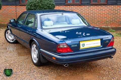 Jaguar XJR -6 4.0 SUPERCHARGED 56