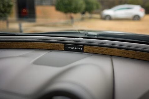 Jaguar XJ L 5.0 V8 V8 SUPERSPORT AUTO 32