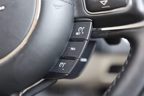 Jaguar XJ L 5.0 V8 V8 SUPERSPORT AUTO 30