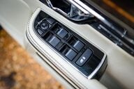 Jaguar XJ L 5.0 V8 V8 SUPERSPORT AUTO 24