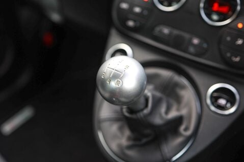 Abarth 695 1.4 75TH ANNIVERSARIO MANUAL 27