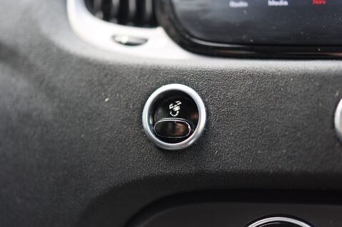 Abarth 695 1.4 75TH ANNIVERSARIO MANUAL 26