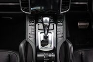 Porsche Cayenne S 3.0 E-HYBRID TIPTRONIC 12