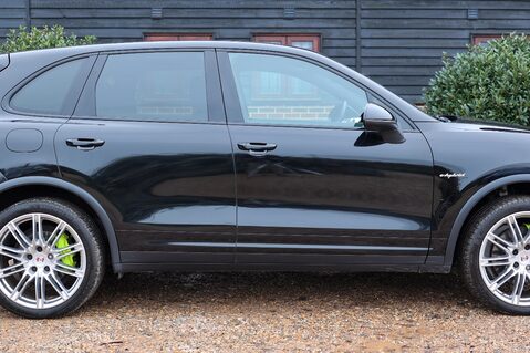 Porsche Cayenne S 3.0 E-HYBRID TIPTRONIC 7