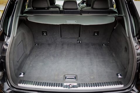 Porsche Cayenne S 3.0 E-HYBRID TIPTRONIC 30