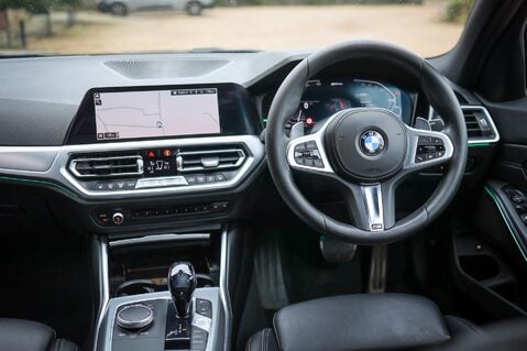 BMW 3 Series 330E 2.0 MSPORT PHEV AUTO 5