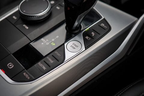 BMW 3 Series 330E 2.0 MSPORT PHEV AUTO 11