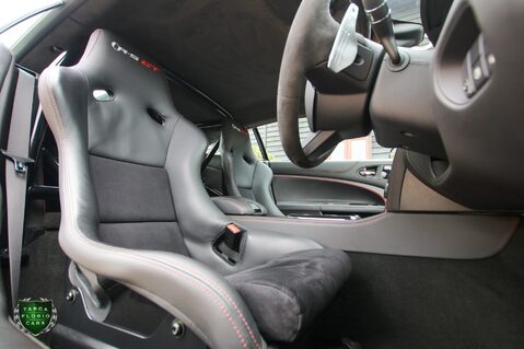 Jaguar XK R-S GT 5.0 Supercharged V8 12