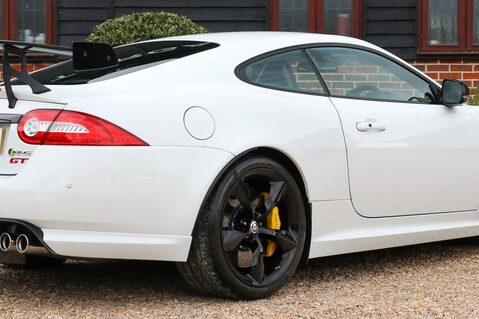 Jaguar XK R-S GT 5.0 Supercharged V8 65