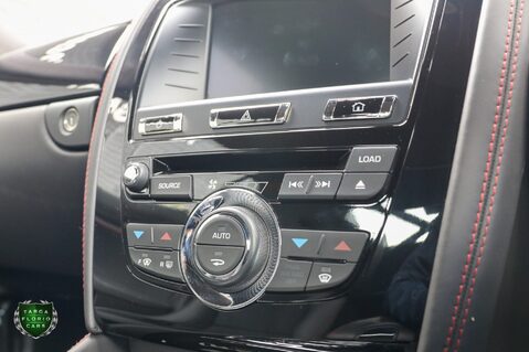 Jaguar XK R-S GT 5.0 Supercharged V8 17