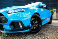 Ford Focus RS 2.3 Turbo 11