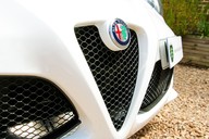 Alfa Romeo 4C 1.75 TBI Coupe 3