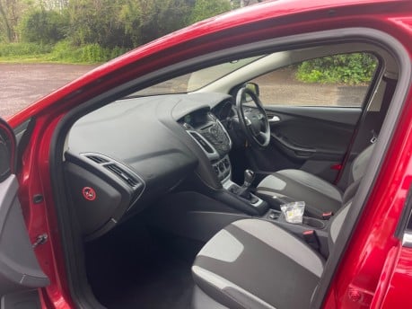 Ford Focus ZETEC 5