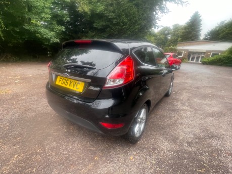 Ford Fiesta TITANIUM TDCI 8