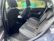 Ford Fiesta TITANIUM 12