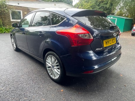 Ford Focus ZETEC 5