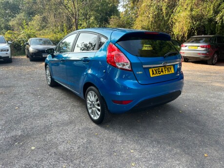 Ford Fiesta TITANIUM X 7