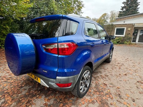 Ford Ecosport TITANIUM X-PACK 4