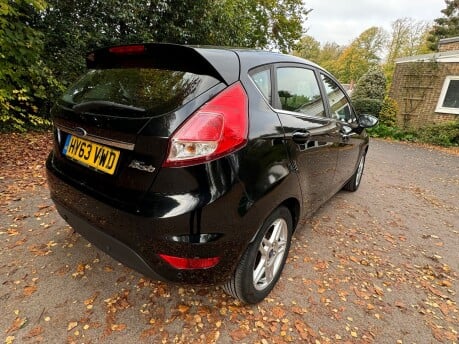 Ford Fiesta ZETEC 4