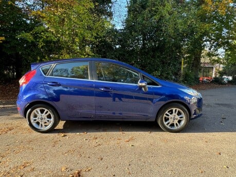 Ford Fiesta ZETEC 3