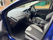 Ford Focus ZETEC S S/S 12