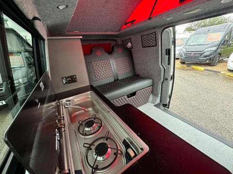 Volkswagen Transporter 2
