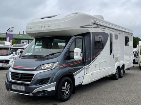 Auto-Trail Comanche 