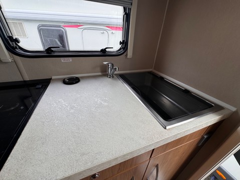 Auto-Trail Imala 21