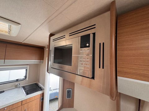 Auto-Trail Imala 13